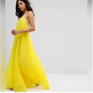 ASOS- Missguided exclusive pleated maxi dress
